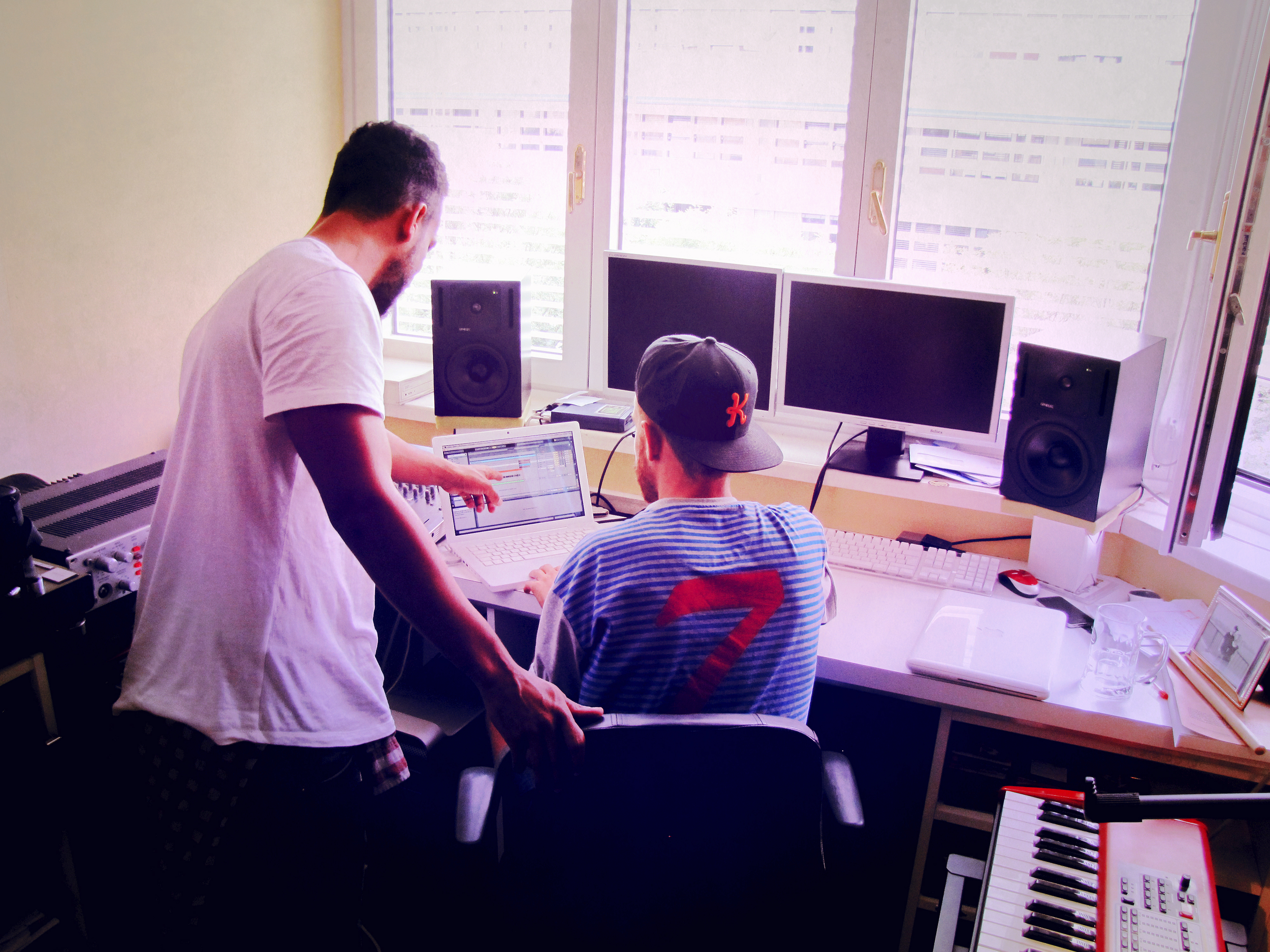 MILE with Dizzy Womack, recording vocals for Mile's upcoming EP at the Tiefparterre booth.