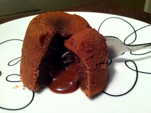 molten lava cake | hello, sweetie!