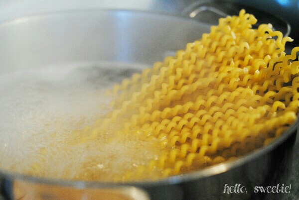 fusilli noodles
