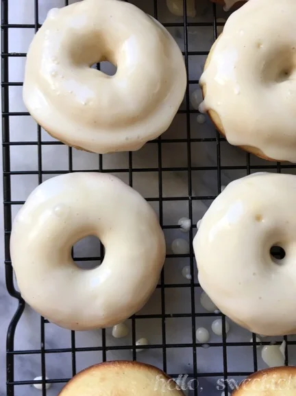 Baked Eggnog Donuts