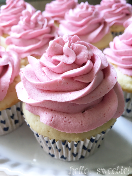 Almond Cupcakes with Fresh Raspberry Buttercream 
