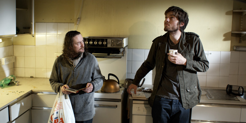 6445078-Harry-and-Rune-in-the-kitchen.jpg
