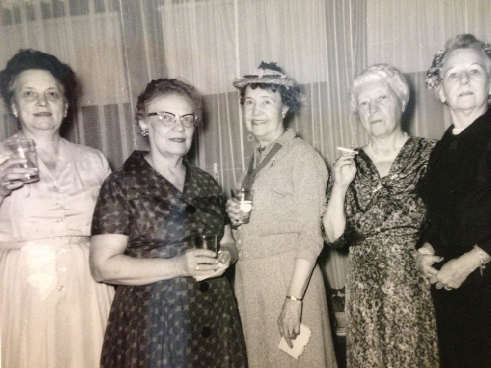  Aunt Dade is second from right 