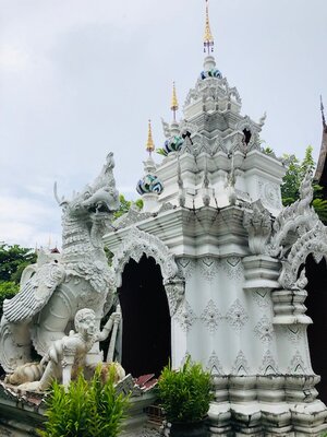 Another gorgeous temple I stumbled upon.