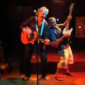 Ronnie Johnson Duo at Victor Social Club