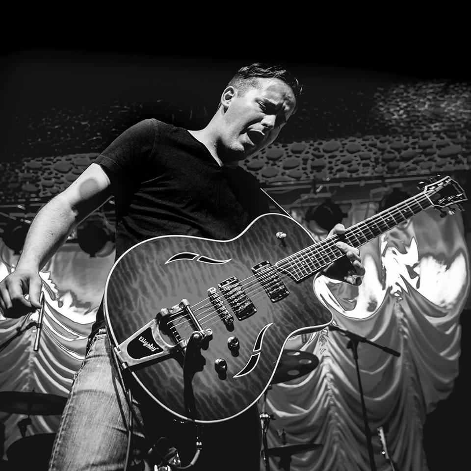 Tyler Boone at The Fish House 