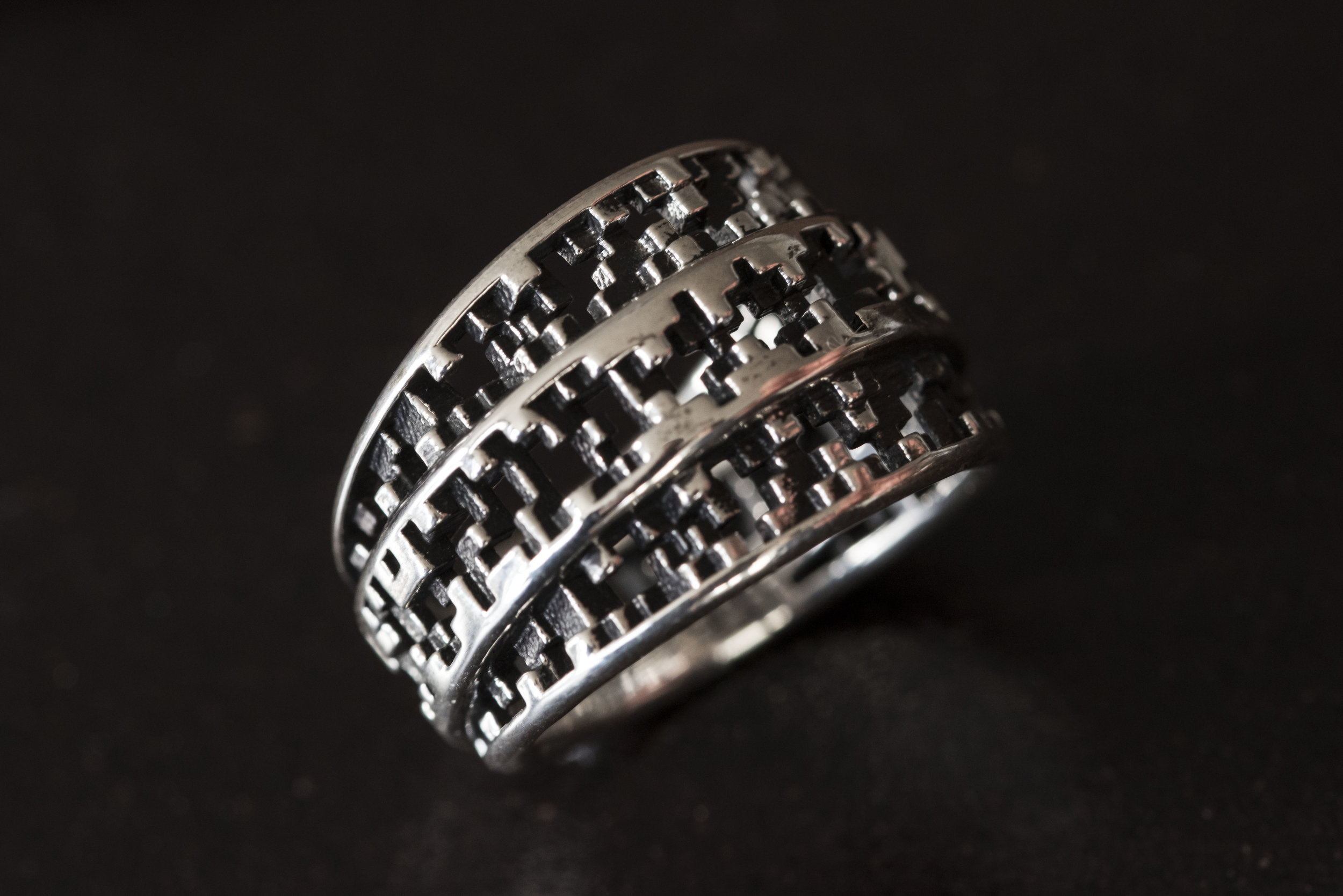 tapered pixel ring