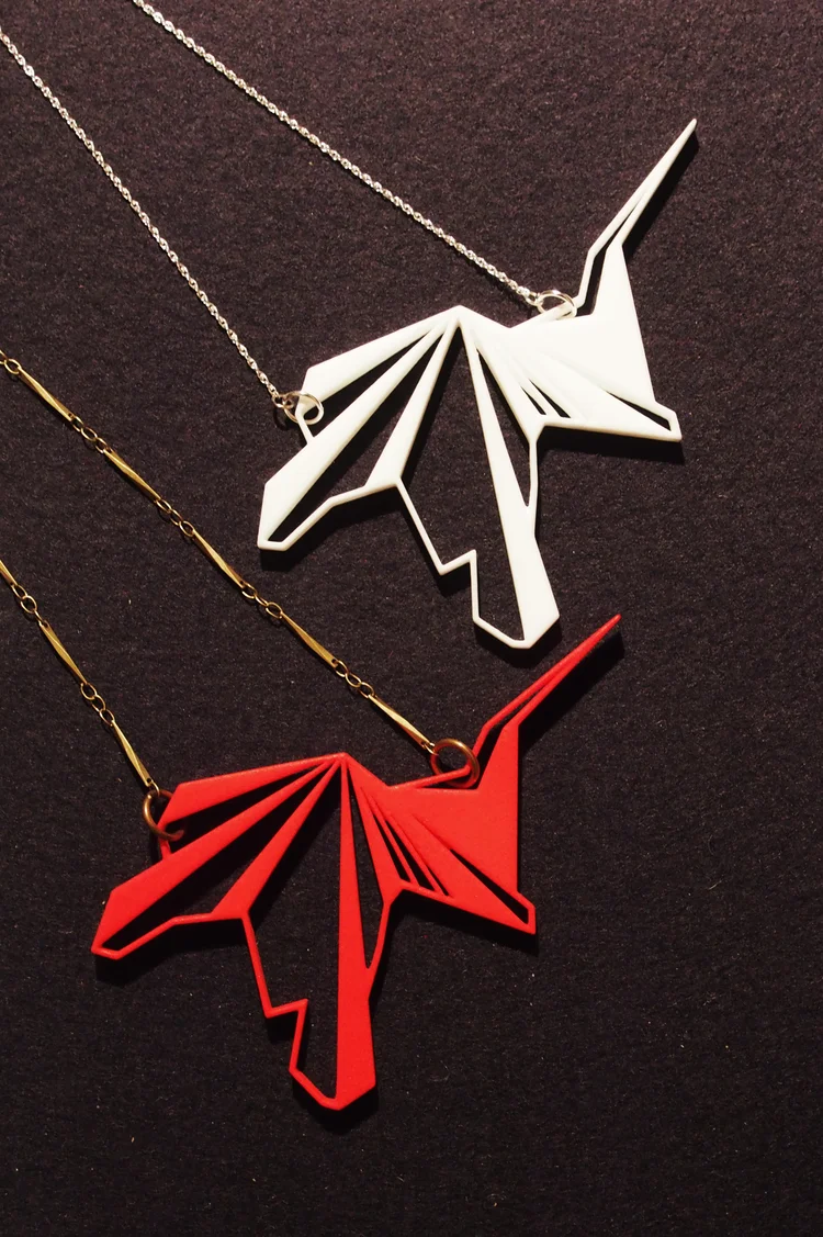 fragmented_01 necklace_plastic_red_white.jpg