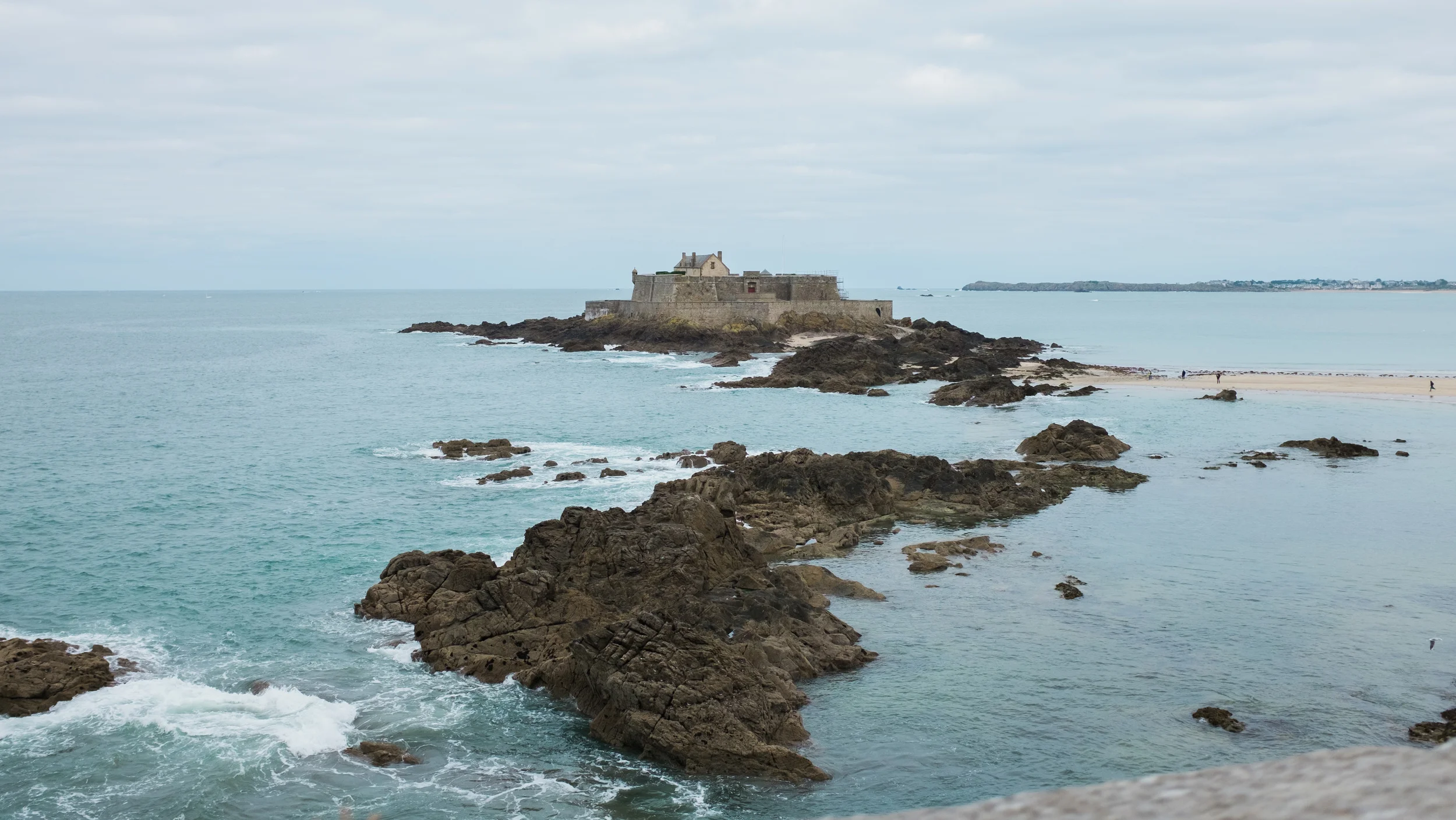 london-britian-cambridge-stmalo-mont-saint-michel-france-normandy-paris-071.jpg