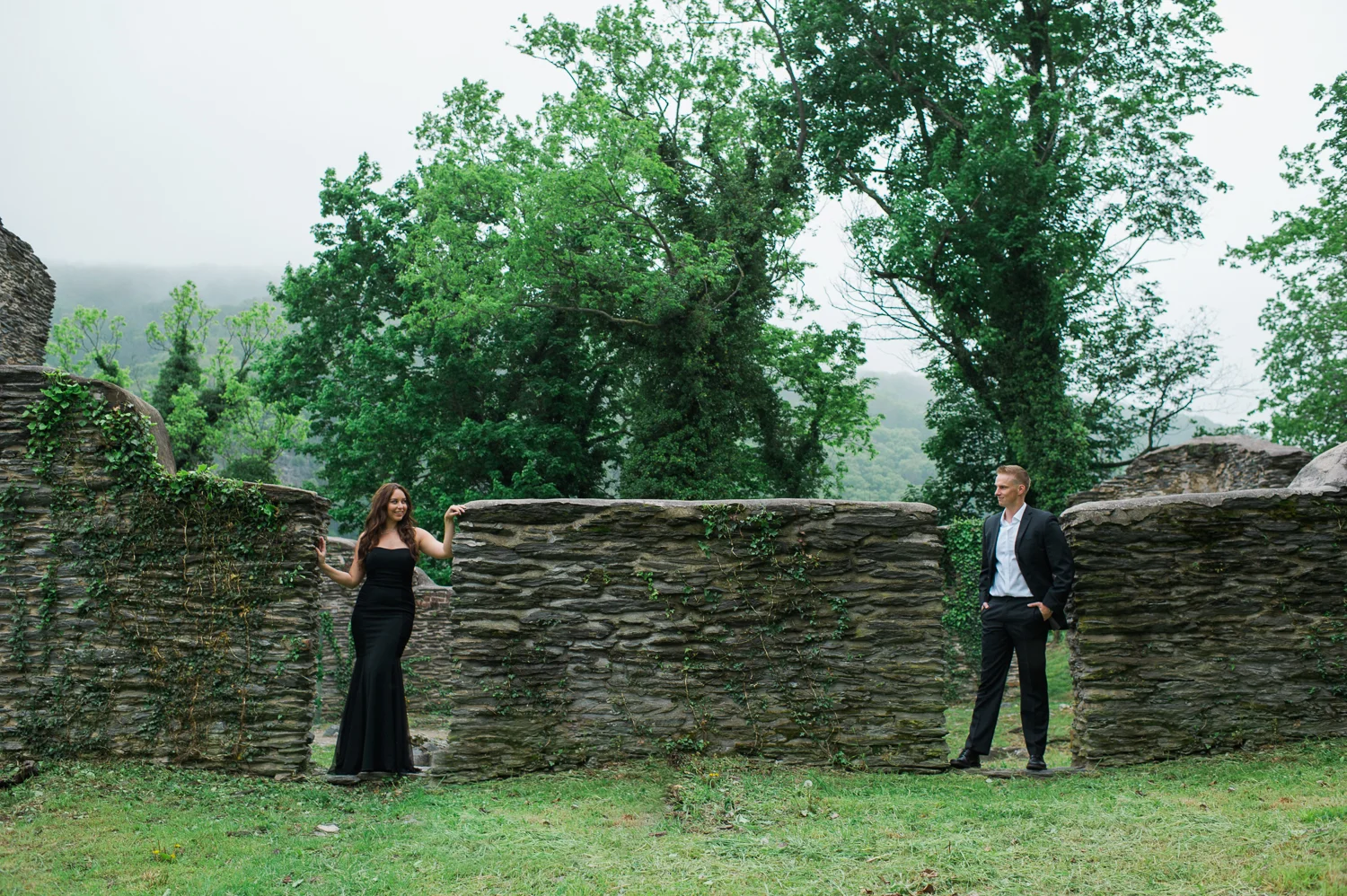 callie-and-chris-harpers-ferry-church-ruins-engagement-11.jpg