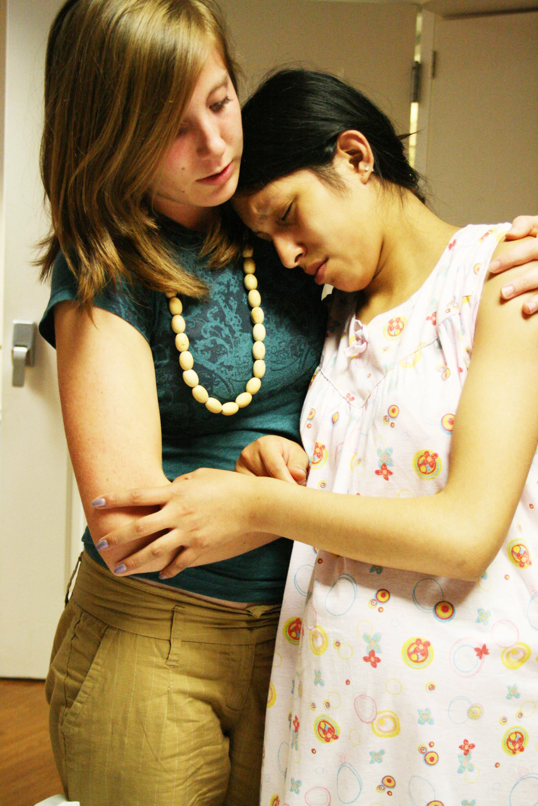 Meg Mathews supports a Peruvian immigrant throughout her labor and delivery of her first child. Throughout the NOVA Childbirth Education program, Mathews learned important skills for advocacy and labor support. 