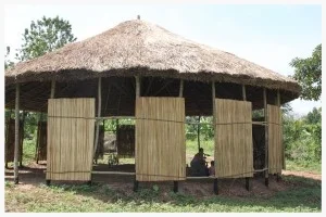 This temporary meeting structure provides a shaded structure for bible studies, children's education, and community events. It was built with the traditional architecture of the area (a round structure with a thatched roof). 