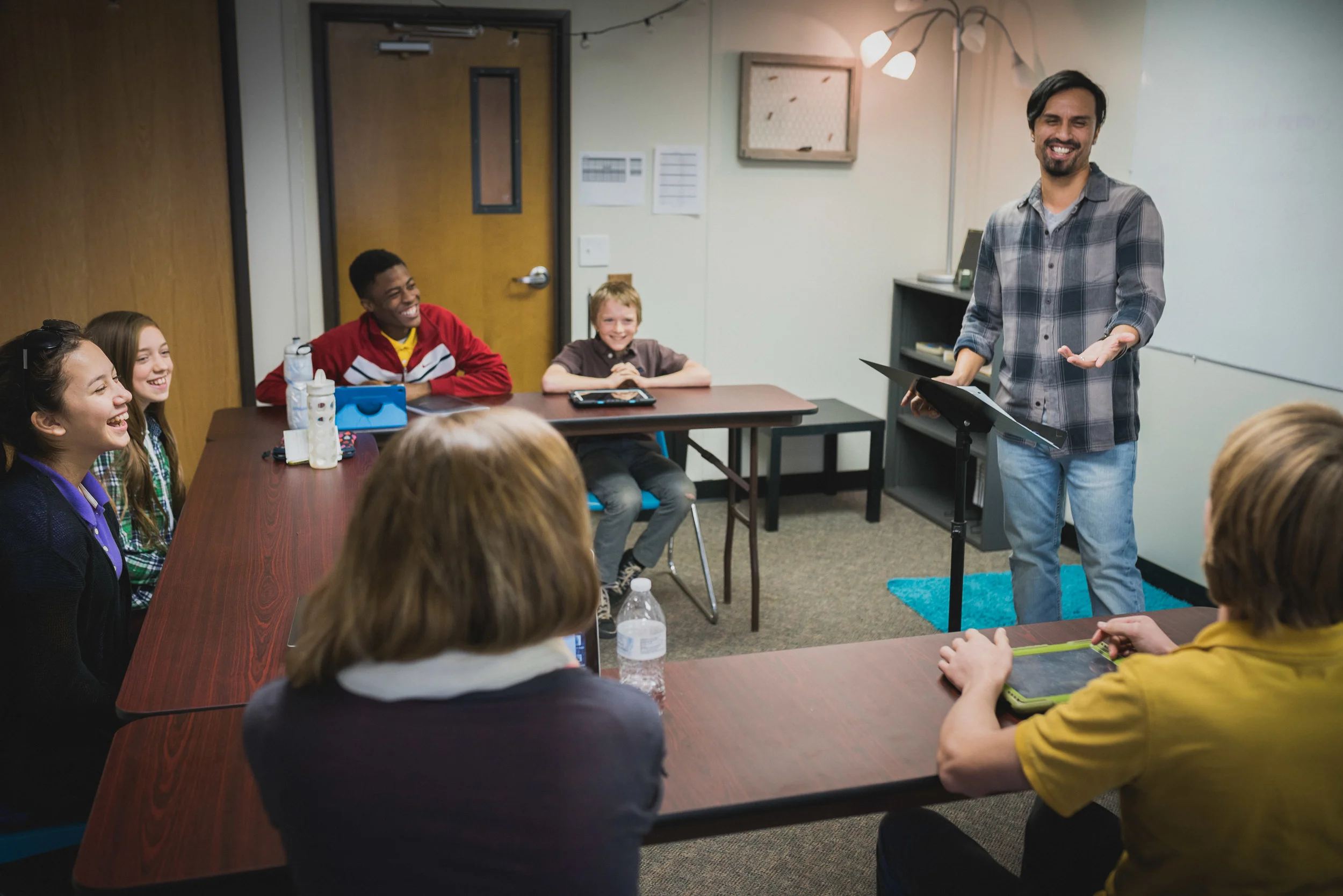 High School and Junior High students enjoyed challenging, dynamic discussions in Headmaster Garner’s Bible class. They were pushed to carefully examine biblical narratives, and critically evaluate the world around them to apply derivative principles.