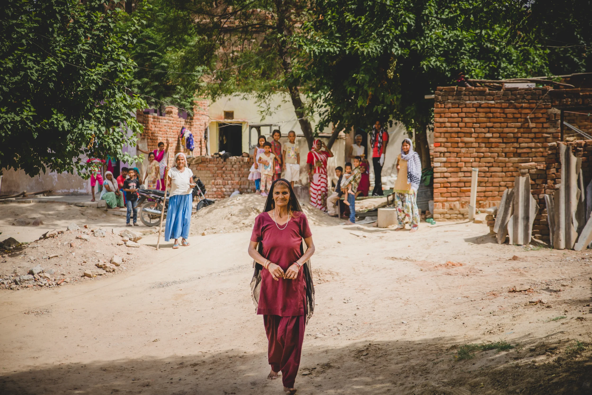 The work of the dai is often hereditary, passed on from mother-in-law to daughter-in-law. Ram Rakhi knows that her work will not continue to the next generation. “All the young girls go to school and think they know all about medicine; they are not interested in my ways.” As she walks away, the wisdom of a lifetime of serving women through childbirth goes with her. 