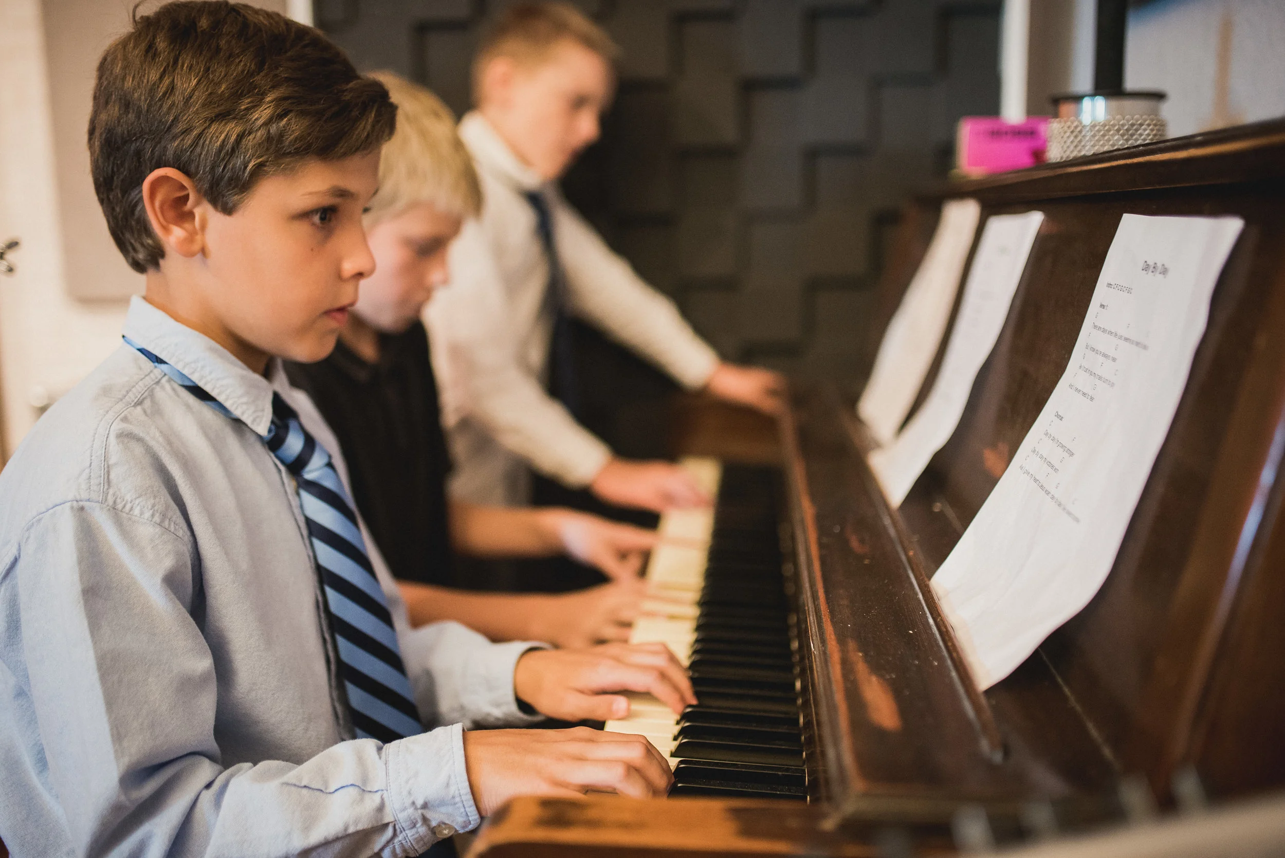 Music may not come “natural” for every child, but having the opportunity to explore a variety of instruments and learn to play in a band is a gift we love to offer our students. At the upper elementary level, students begin forming small worship bands and play with one another throughout the duration of the year, anticipating an increased skill level for each individual on their particular instrument.