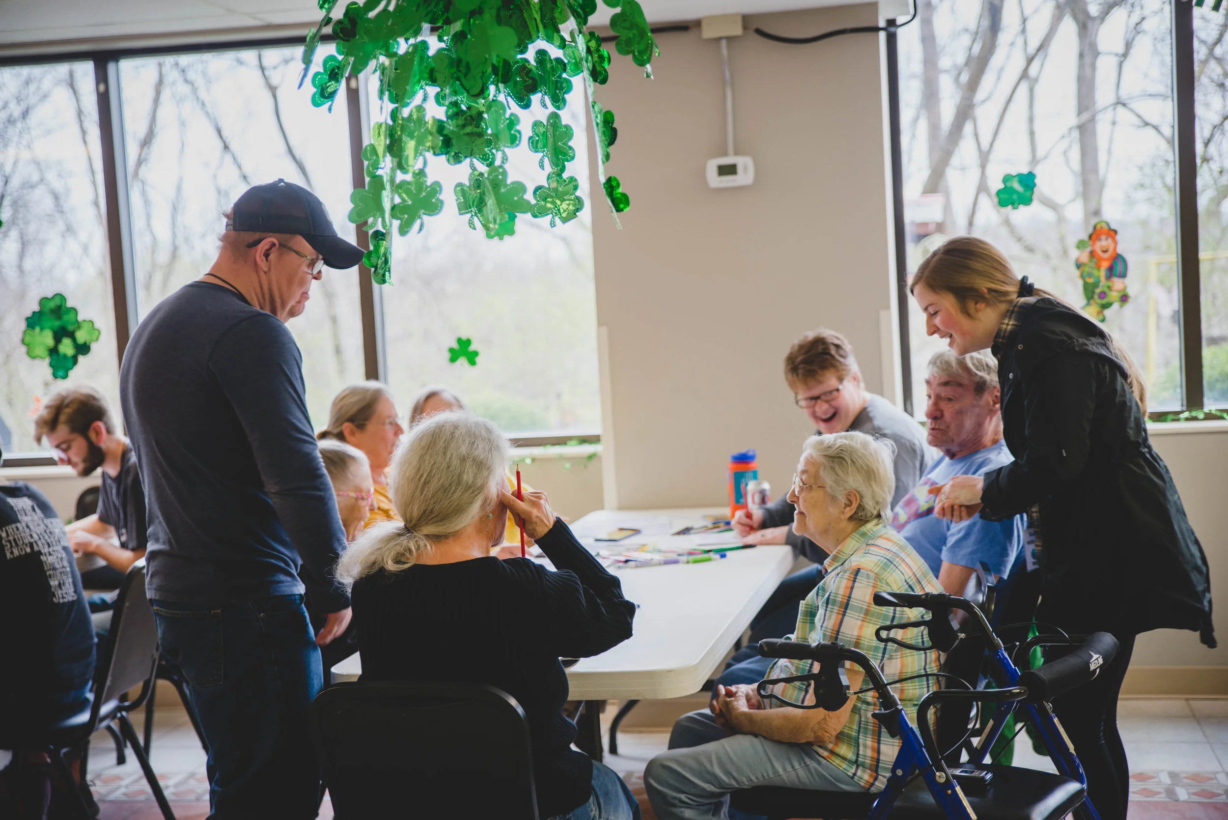 A group of college students from Michigan spent their spring break in Nashville. Visiting elderly at a senior citizen housing complex, students discovered that what many of the residents wanted was an opportunity to share their stories and experiences.
