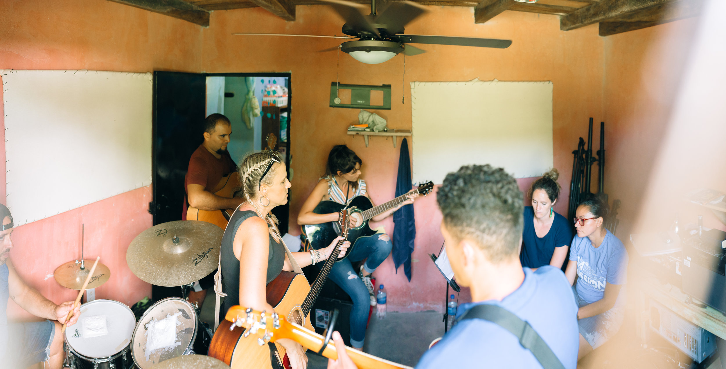“Orlando & Lorena helped me translate a song I wrote into Spanish & we sang it during several of our worship times. I titled the Spanish version “Mi’ Familia” which became a theme for me during the week. I felt the Lord kept highlighting the theme of family over & over.” -Jenn Reichert