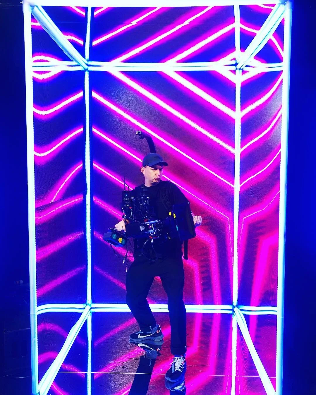 My audition for the new Aliens movie or the NFL draft. 9x16 easy rig with 19-90