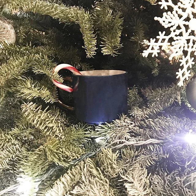 MERRY CHRISTMAS FROM REFRESH! ⠀
Enjoy your holiday! Refresh will be closed on Christmas Day. We will be back in action December 26!