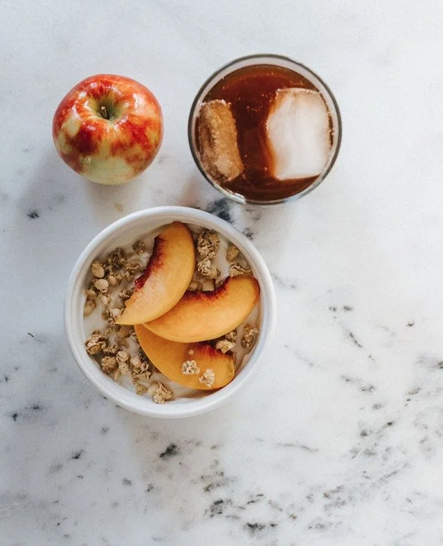 Food styling can be tricky, so Im starting with the basics! I styled this shoot for @commongoodcoffee a few years ago ☕⁠
.⁠
.⁠
.⁠
.⁠
.⁠
.⁠
#rslove #onmytable #huffposttaste #commontable #instaart #inspiredbypetals #flowerlove #flowergram #floralart #