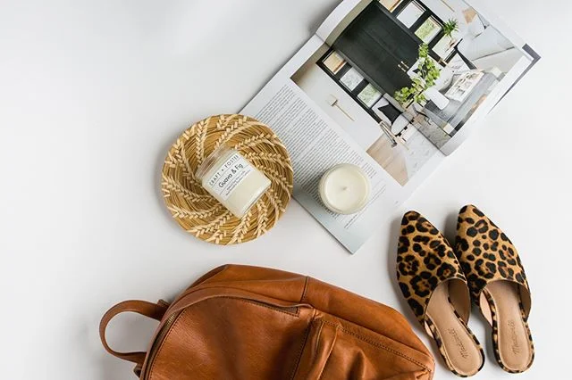 Essentials 🐆⁠
photography: @jackiewondersphoto⁠
.⁠
.⁠
.⁠
.⁠
.⁠
.⁠
#rslove #onmytable #huffposttaste #commontable #instaart #inspiredbypetals #flowerlove #flowergram #floralart #theprettypursuit #thehappynow #theeverydayproject #pursuepretty #prettyl