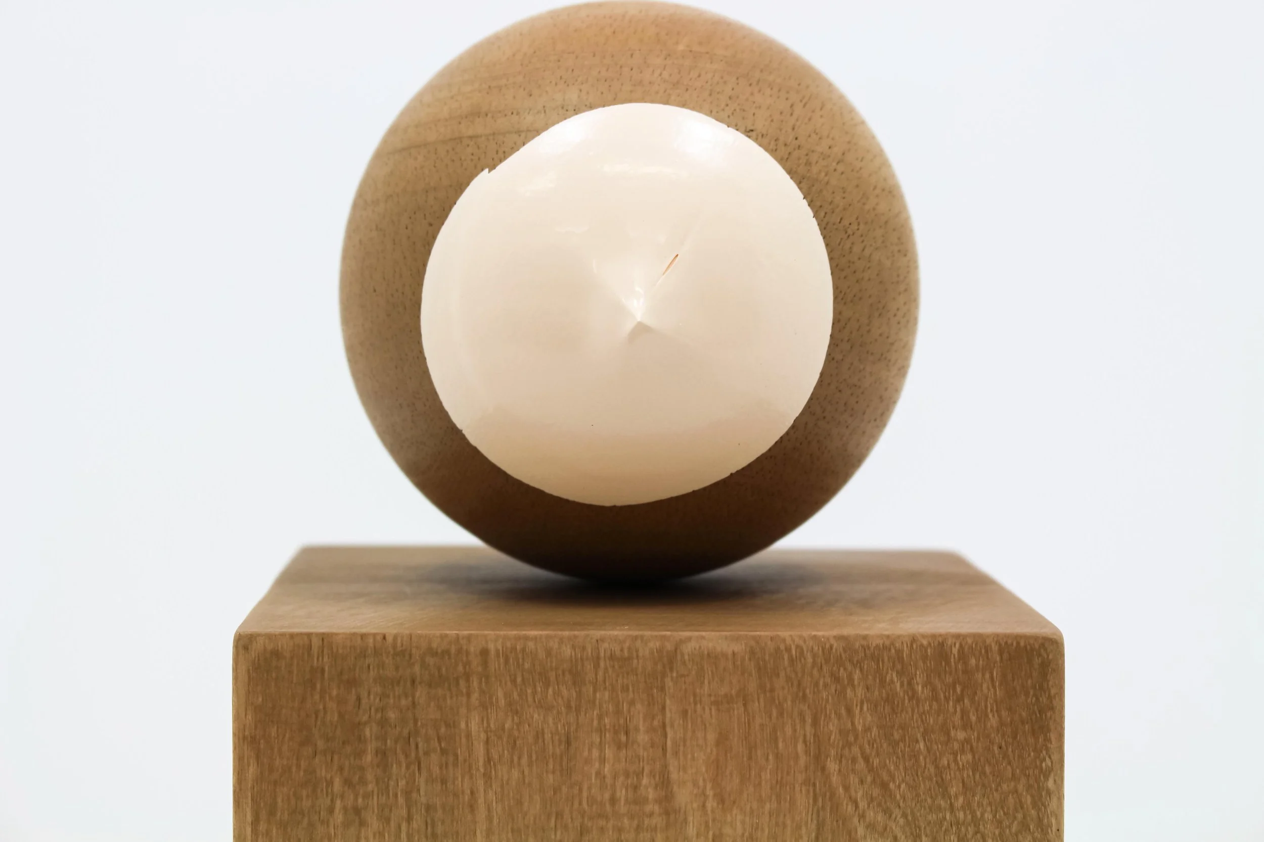 LL_5x9_NoOneNoOneNoOne_Sculpture_HS2025_1_detail.jpg