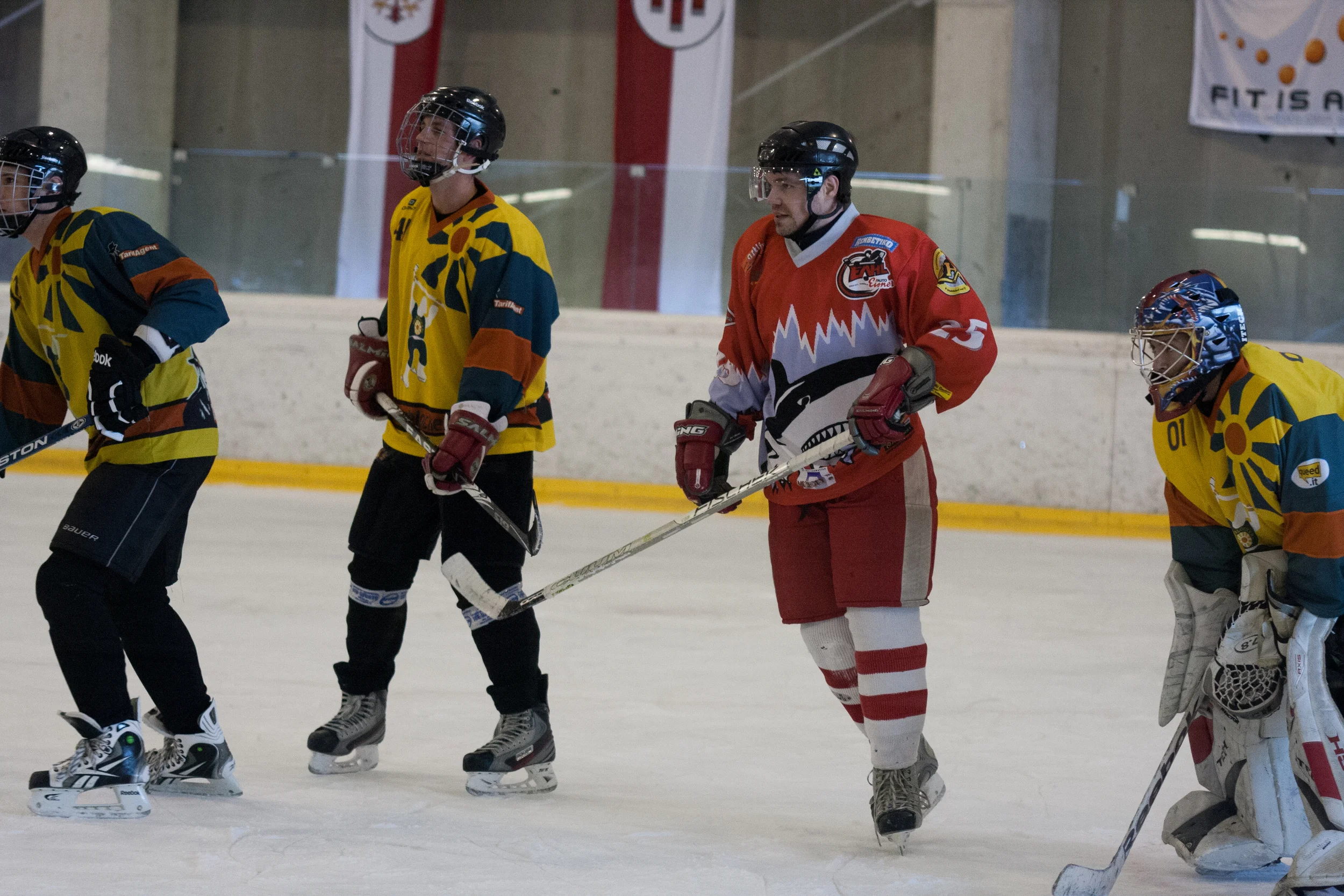 076_20130302_Eishockey Sharks.JPG