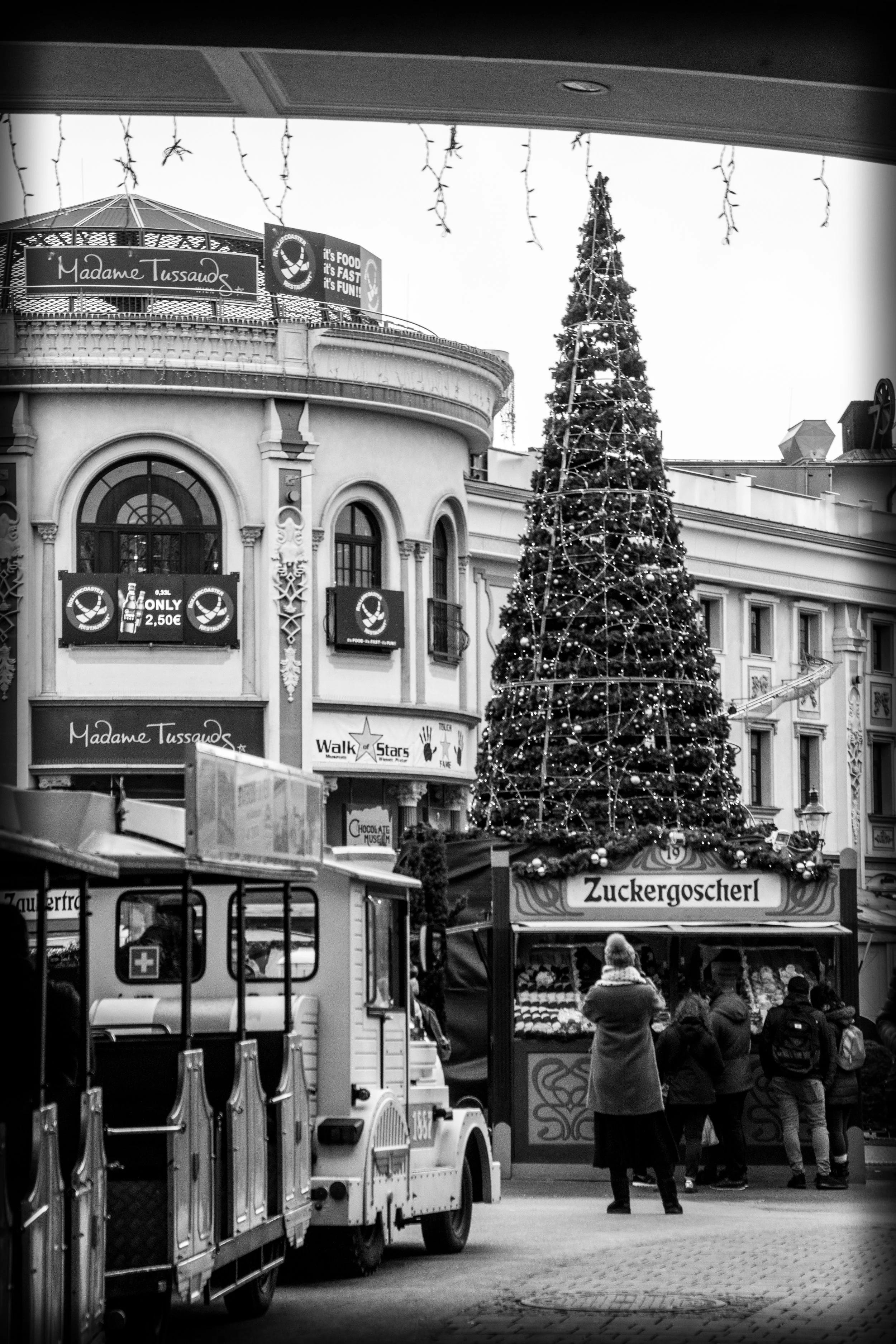 1020 Wien - Prater "Wintermarkt"EOS 70D - F/8 - 1/100 Sek - ISO 800 - 61mm
