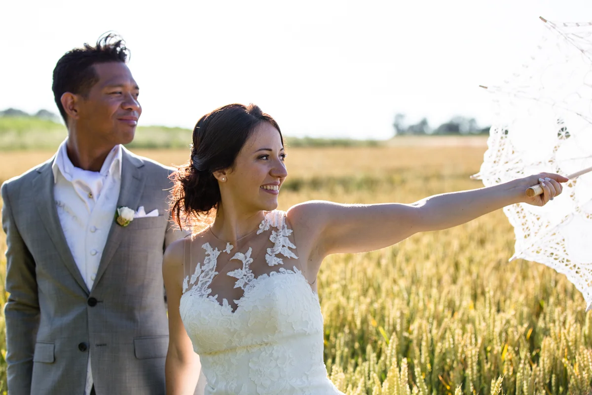 Wedding photographer Woking