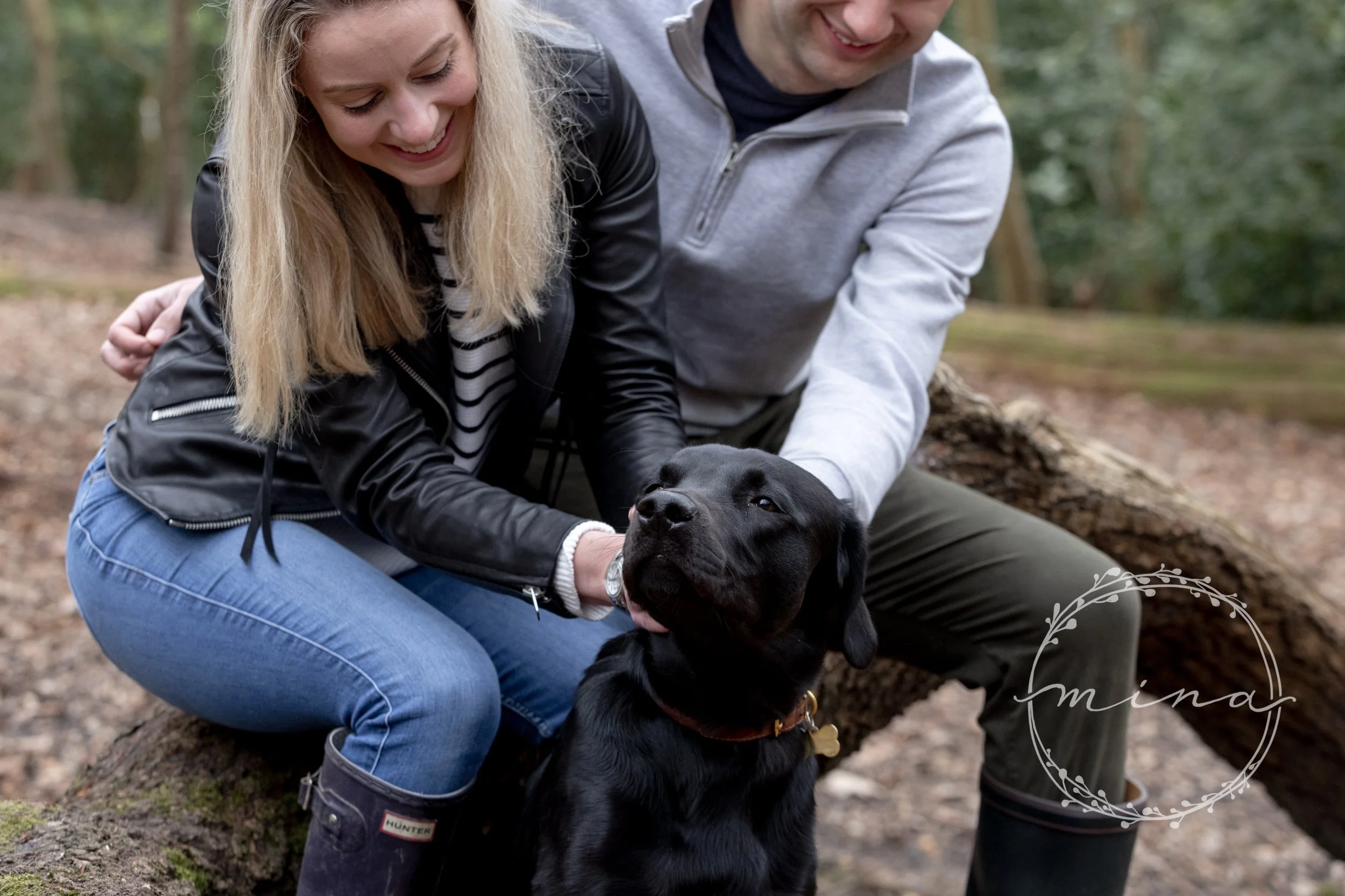 Couples photo session with dog in Wimbledon Common