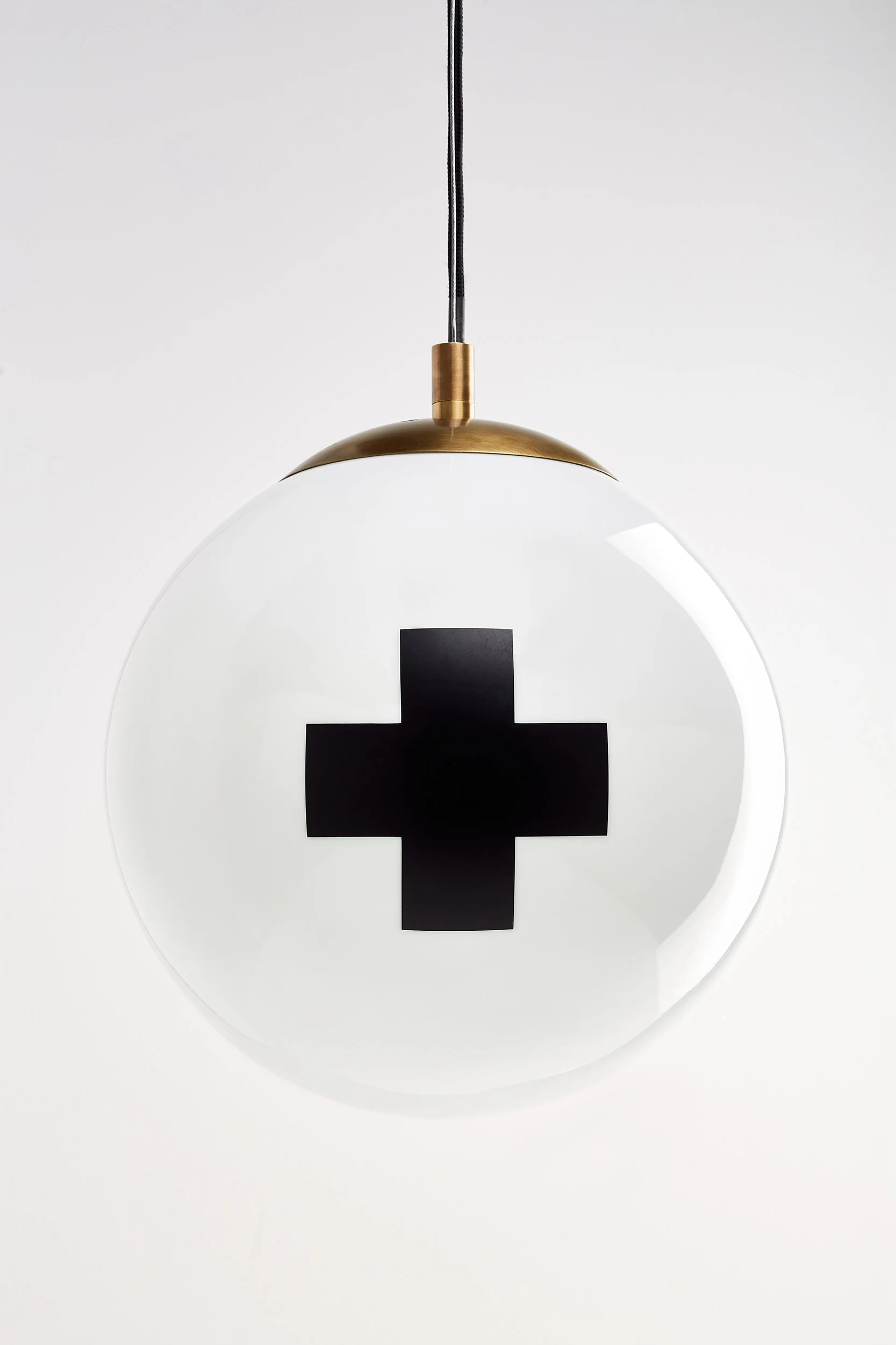 Le Sunday Union Hanging Globe Pendant
