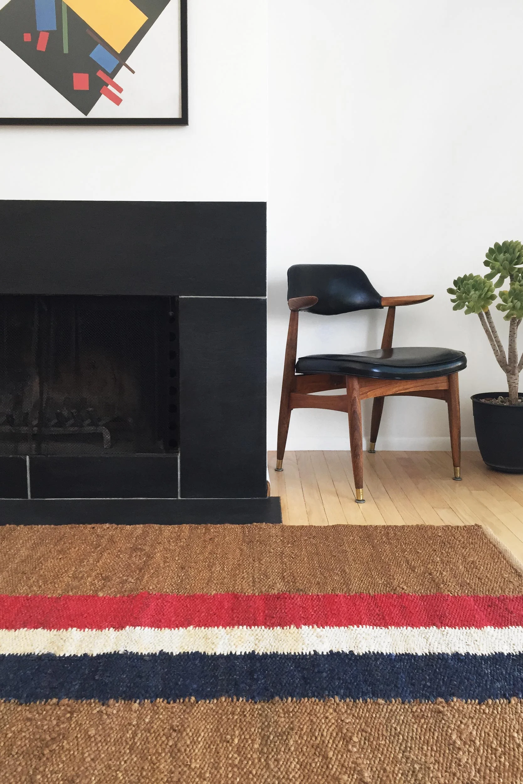 LeSunday_BasilleRug_LivingRoom.jpg