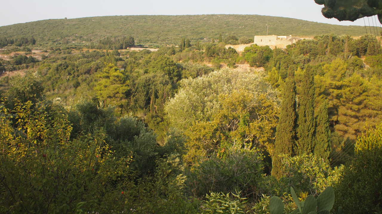 Κύθηρα, τα διαφορετικά