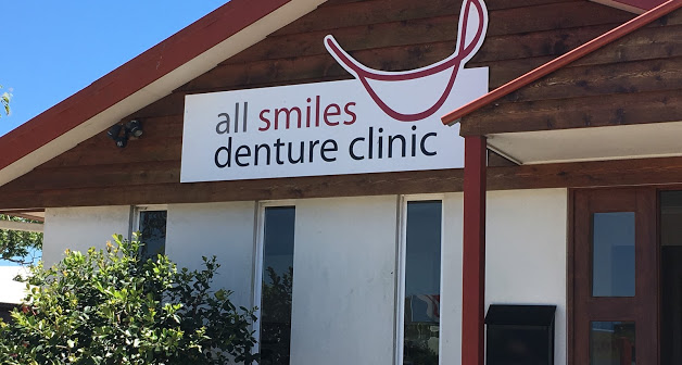 Sunshine Coast Denture Clinic Near Me