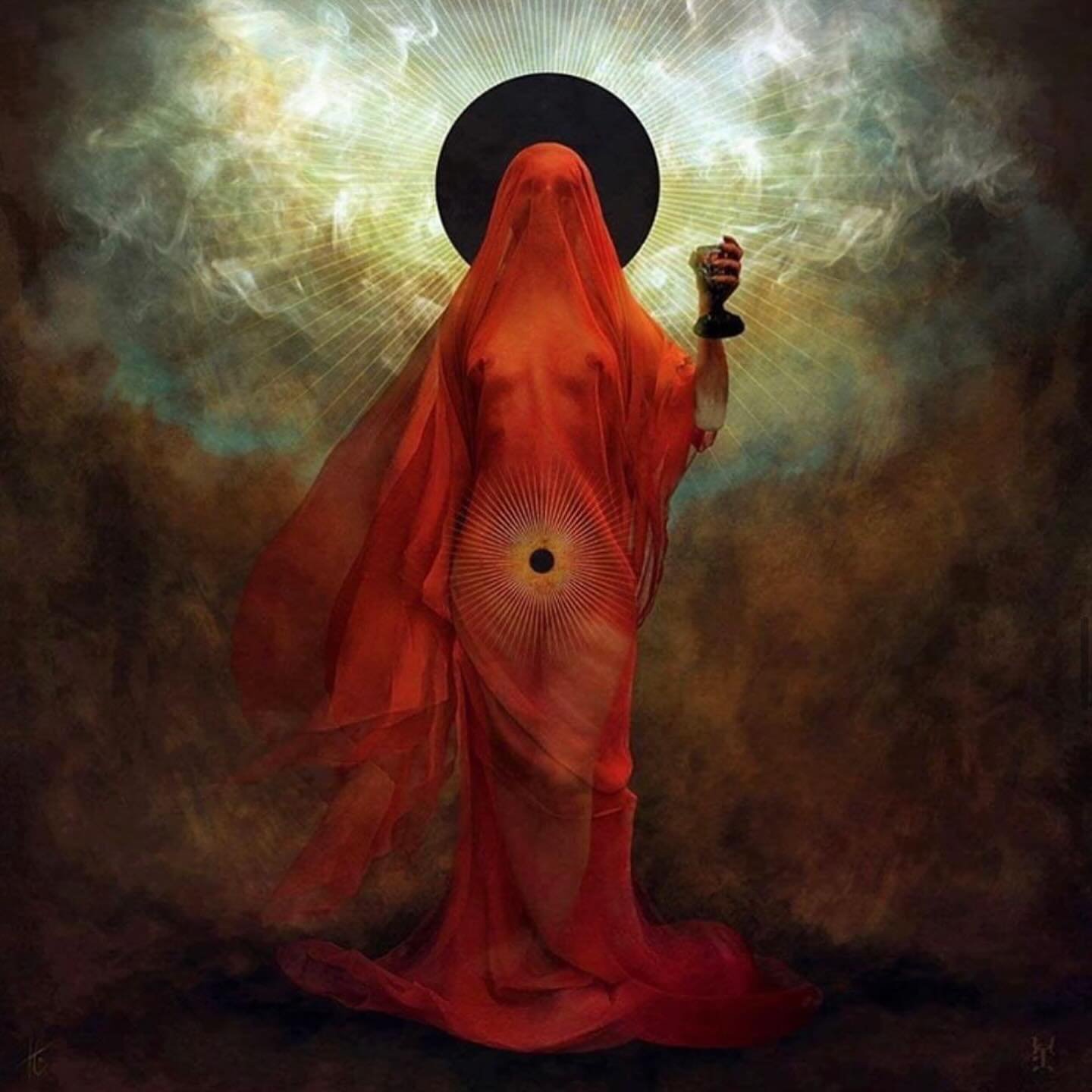 🥀⭐️🖤 VENUSIAN UNDERWORLD 🖤⭐️🥀 Our Lady of Love, Venus, moves into Taurus today, a zodiac sign that she rules, and departs from our Earthly view with her heliacal set beyond the horizon line (subject to latitude &amp; altitude). 

Her energy that 
