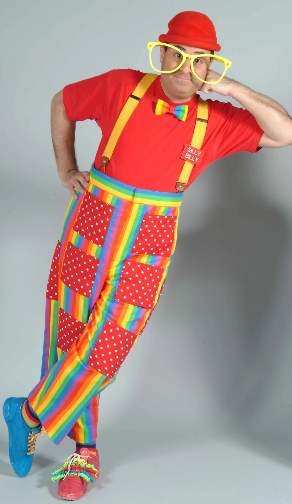 sillybillyleaningcompakt.jpg