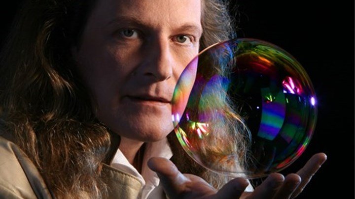 Losander with bubble 3.jpg