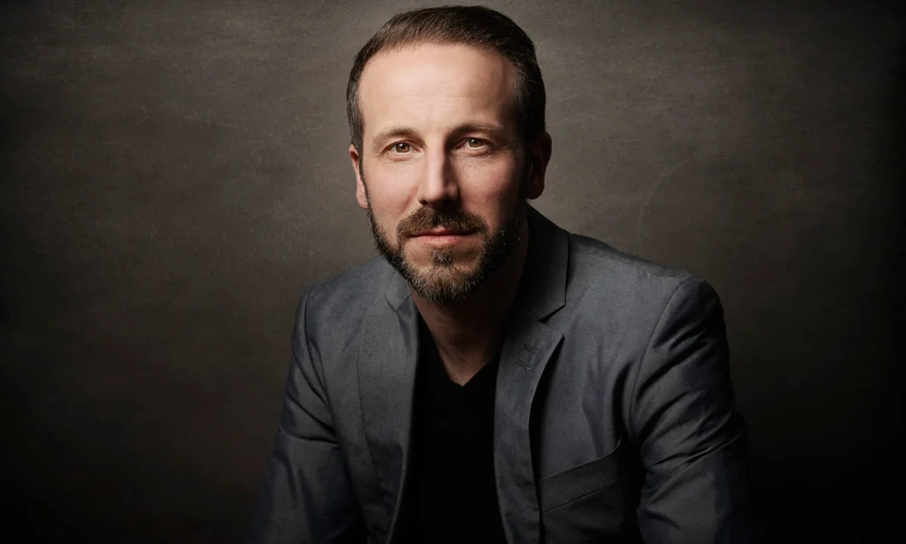 Scott promo shot.jpg