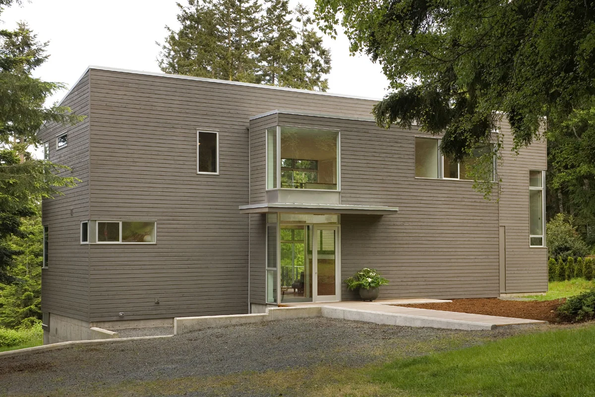 GEIST_Exterior_1.jpg
