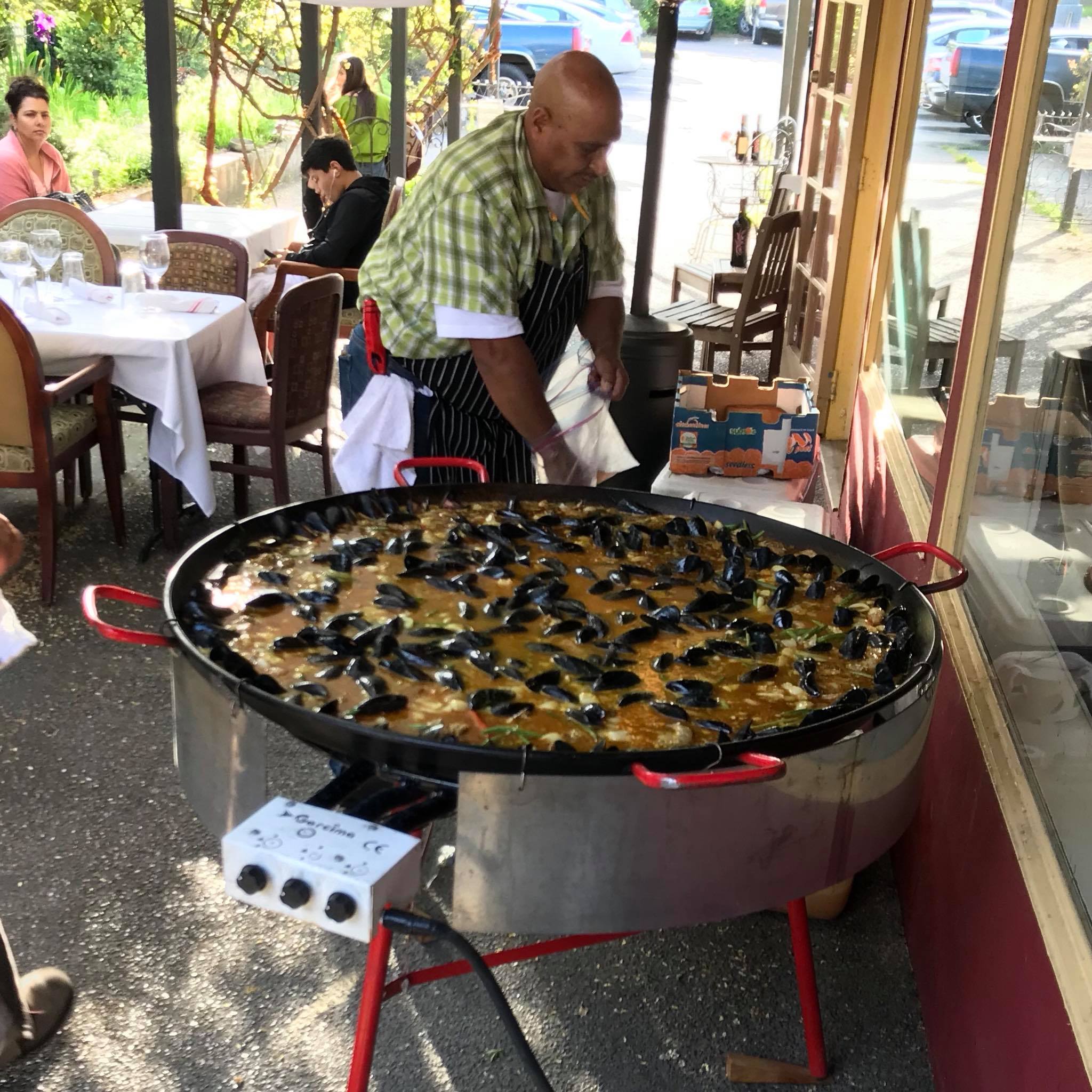 paella 1.jpg