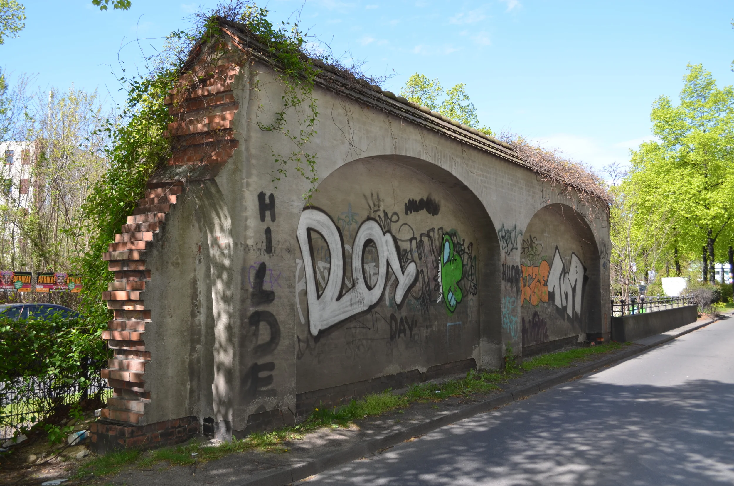 This is Berlin, and in Berlin if there is a wall, then somebody must paint it.