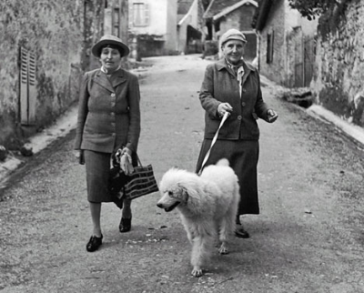Alice & Gertrude in the French Countryside