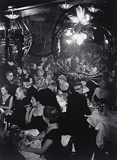 Nightlife inside Maxime's