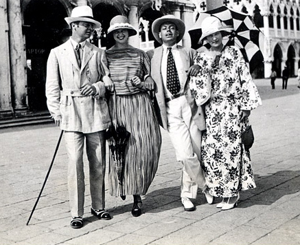 (L to R) Gerald, Genevive Carpenter, Cole Porter & Sara in Venice