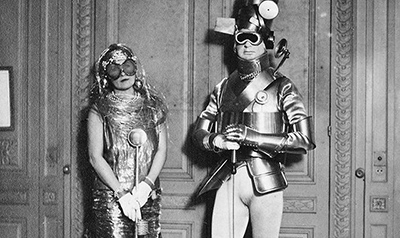 Sara & Gerald in Costumer in Paris