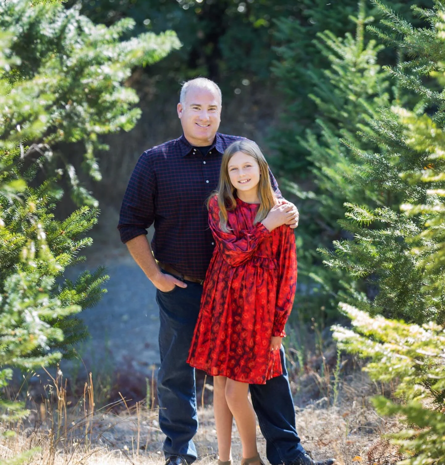 One photo from Paley&rsquo;s third portrait shoot has been a screen background for over a decade. It&rsquo;s a photo of Paley and @clemhk in the Christmas tree farm. We returned to that tree farm with the twins and @rachelcapilphotography and we got 