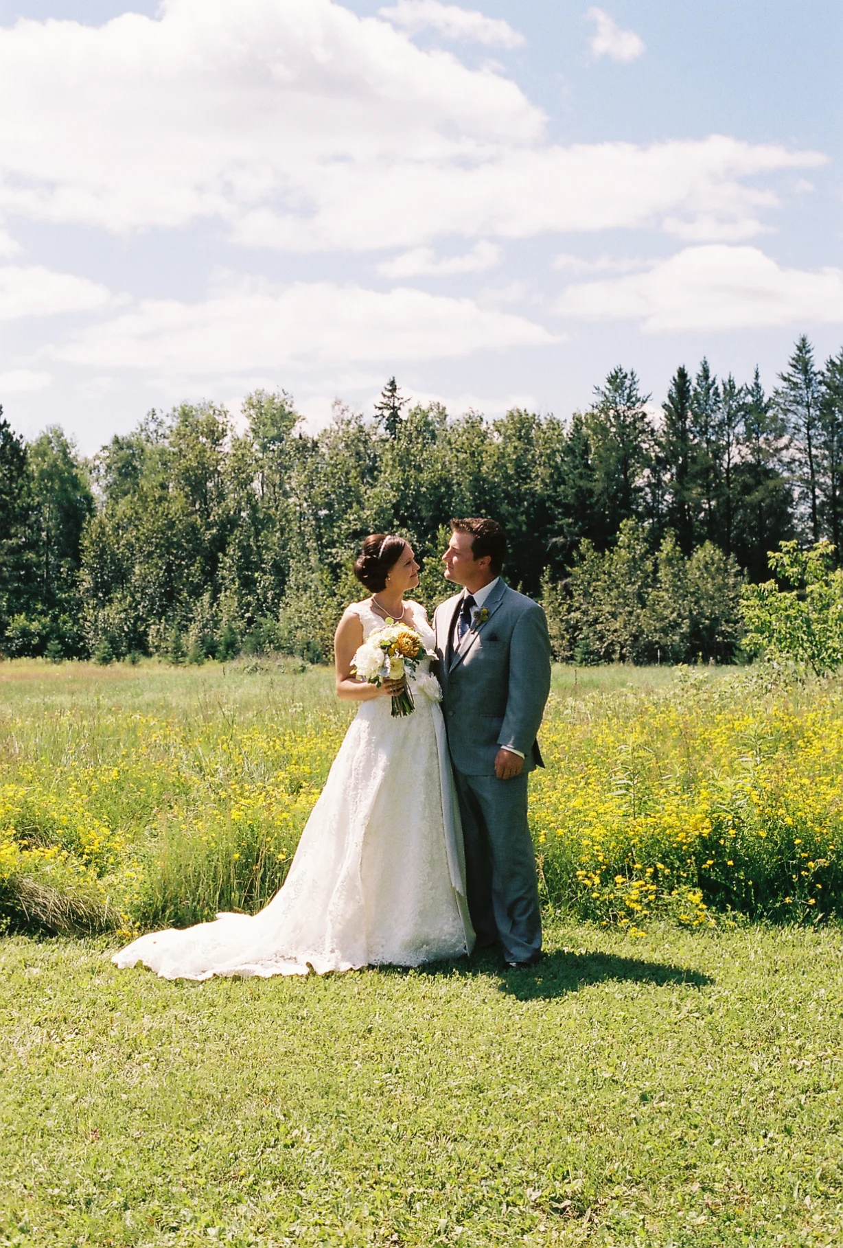 0765399_0765399-R1-070-33A.jpg