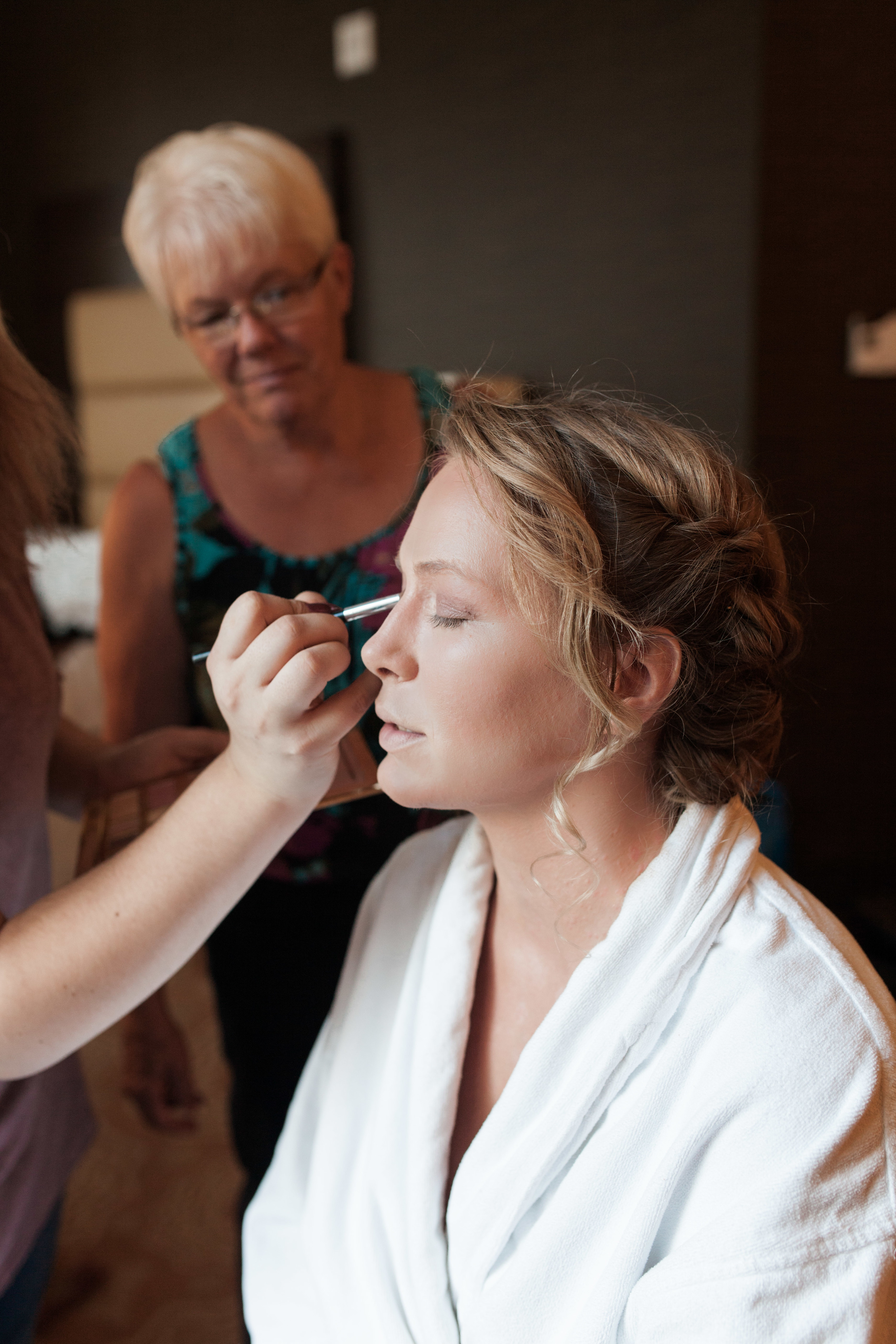 Twin Cities Mill City Museum Summer Wedding by NYLONSADDLE Photography