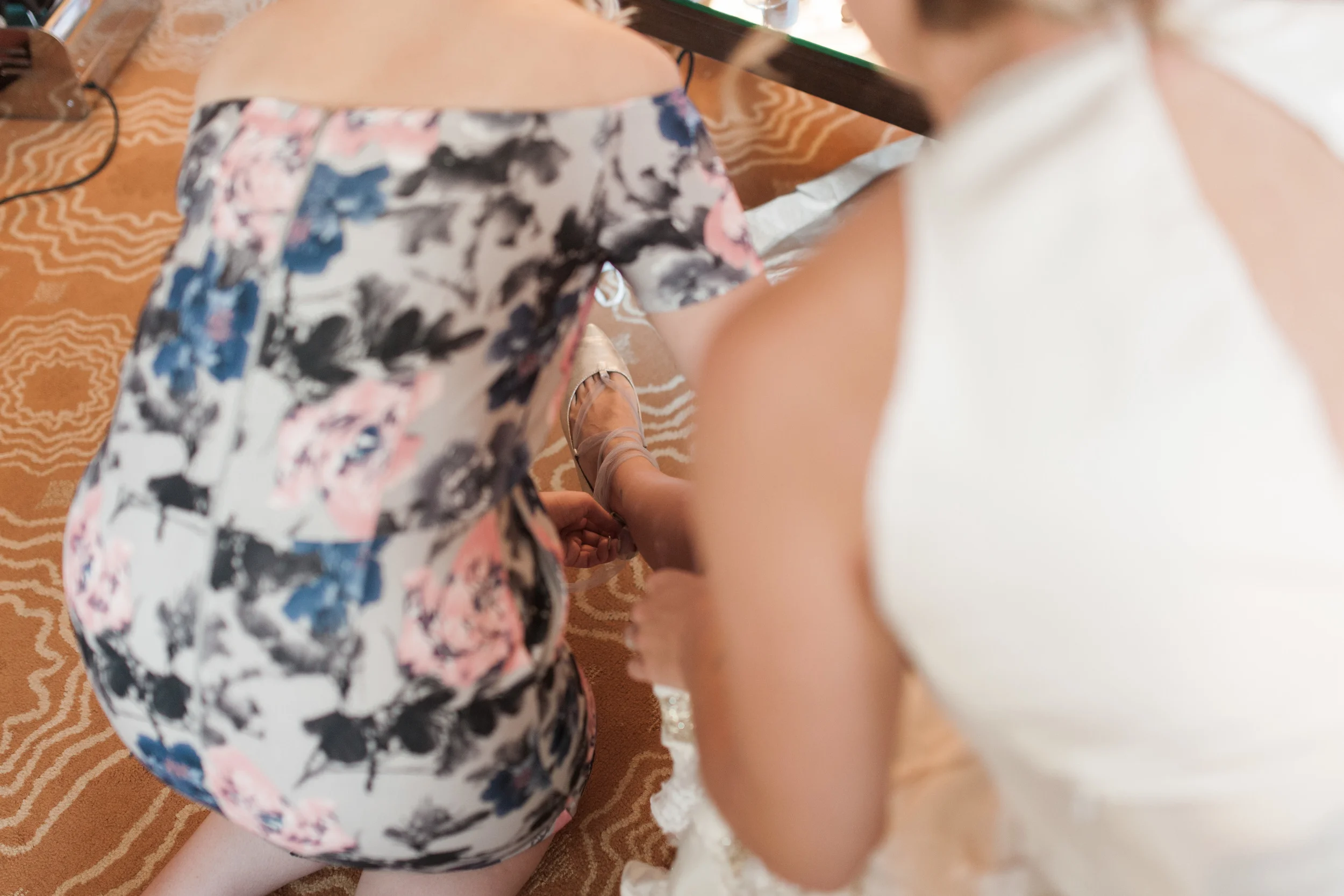 Twin Cities Mill City Museum Summer Wedding by NYLONSADDLE Photography