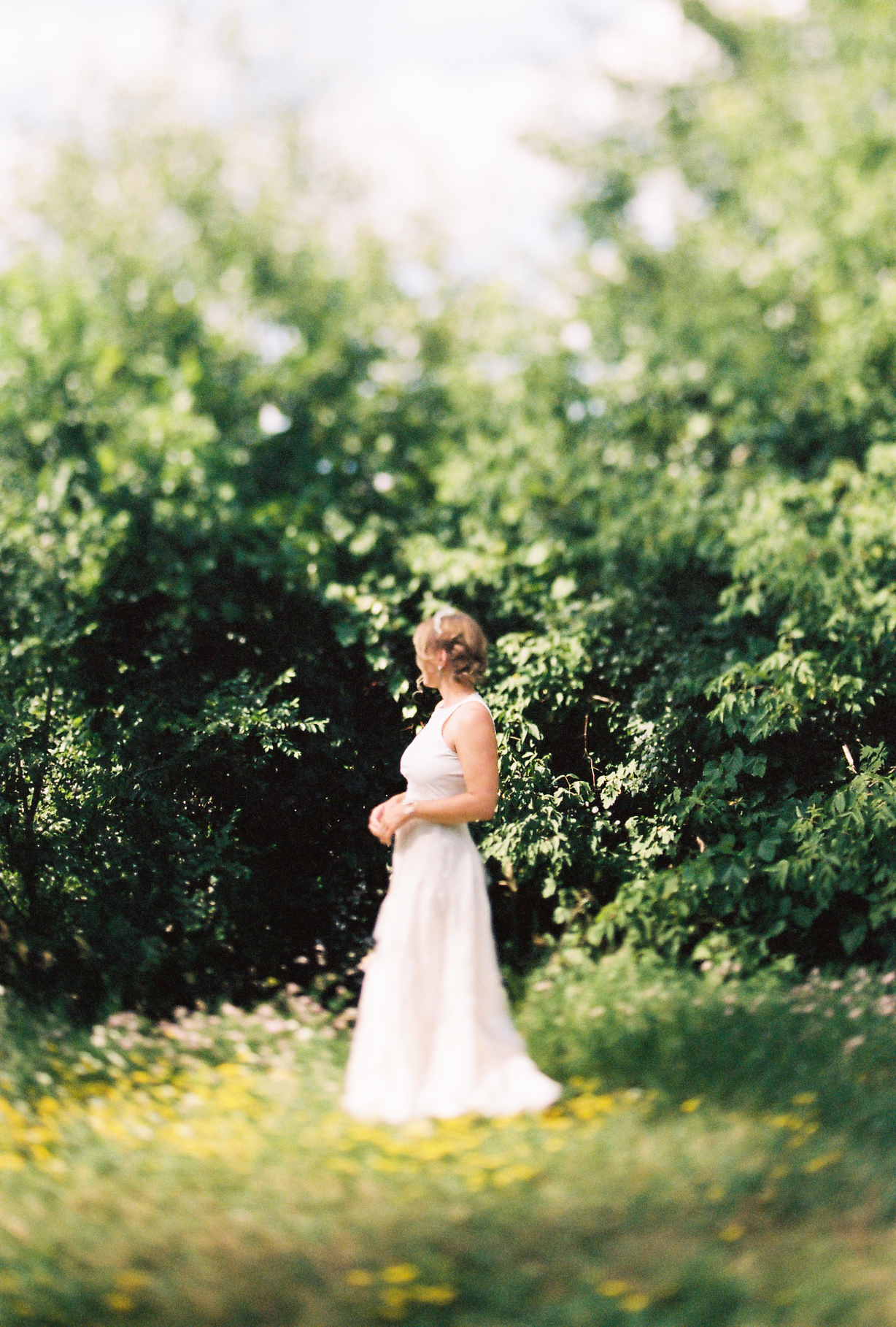 Twin Cities Mill City Museum Summer Wedding by NYLONSADDLE Photography